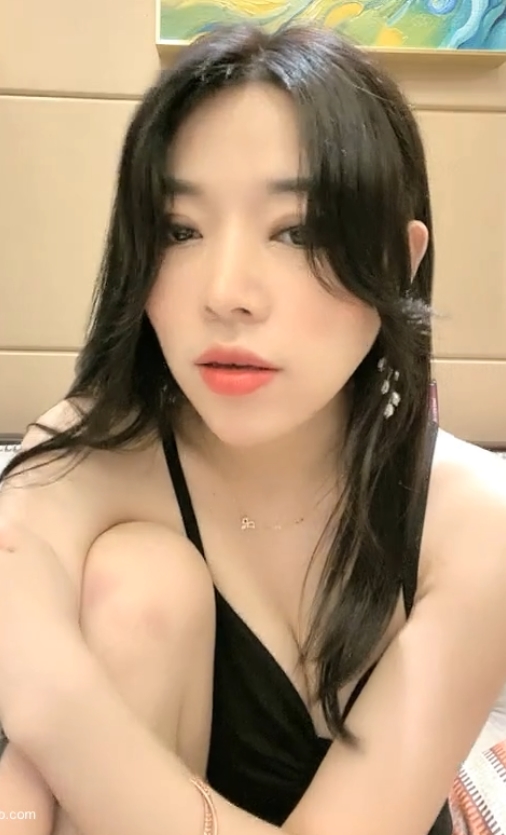 诱惑艺术小雅直播合集58部10.2G