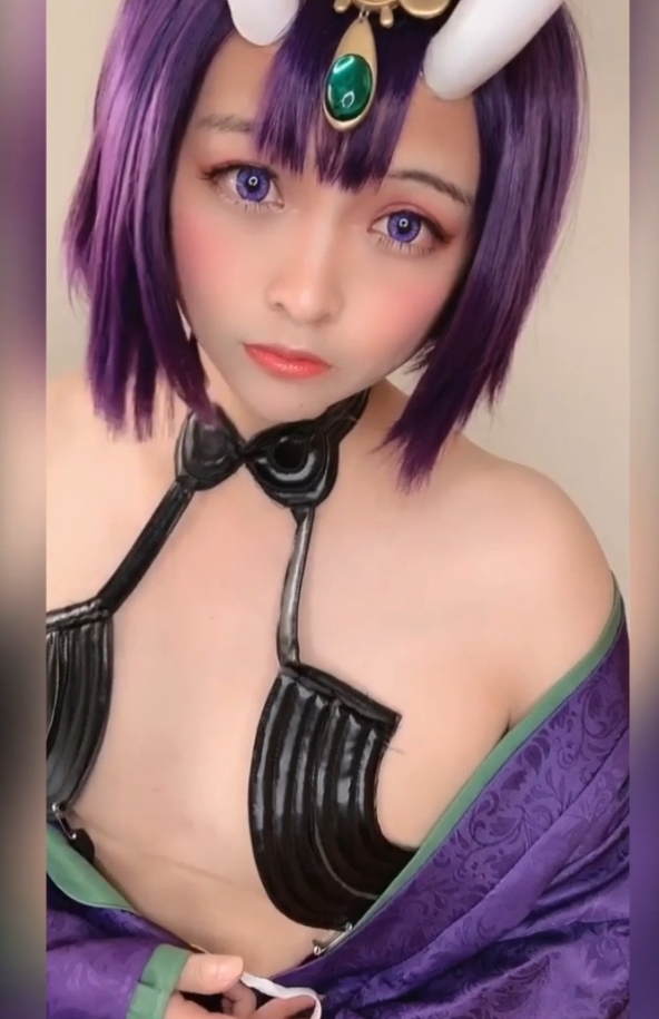 推特sola酱伪娘视频61部15G优质收藏