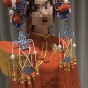 跨年特辑旗袍姐姐喷泉秀1V311M超润