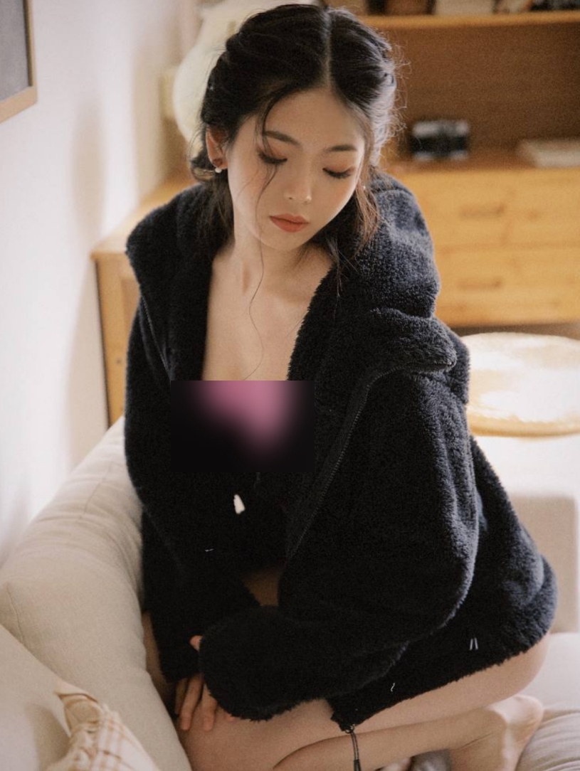 工作室密档KINGMASTER摄影艺术1018M模特档案51P1V