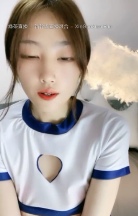 抖阴蜜桃福利露露美腿合集87V698G(实战0.8G)优质奶油