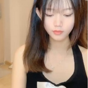 葡萄妹妹热舞合集13部丰满少妇9.1G