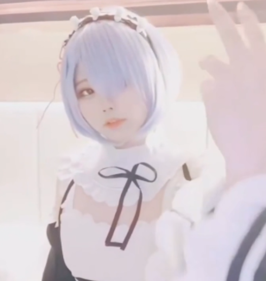 538M原创打包小舞酱Ts私拍1v超嫩啊