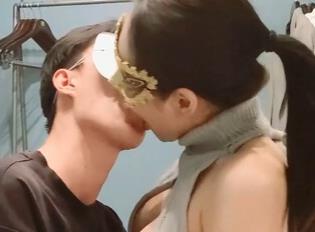 OnlyFans优质情侣亨利夫妇妻子（Sera）开导单身男士情感交流