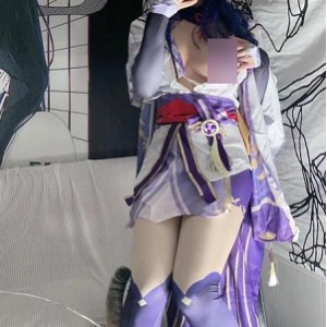 推特你的KK福利姬视图集243部长腿美艳188G