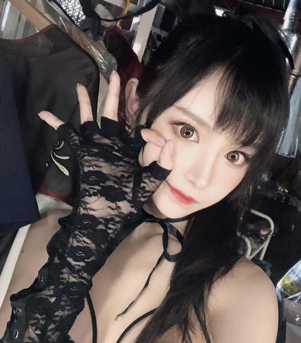 白嫩水灵小鹿酱推特仙女社68V合集4.8G