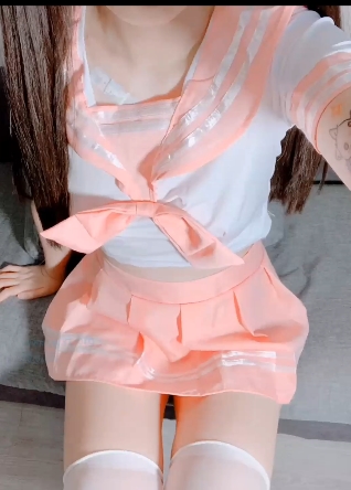 里有小姐姐粉色JK视频1部476MB身段太顶