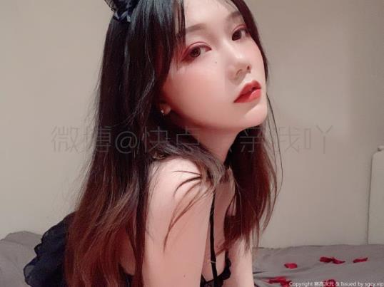 12.5G推特快点亲亲我吖娇艳福利姬合集诱惑难挡