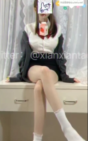 仙仙桃推特绝美视频合集66部42G水灵大眼太勾魂