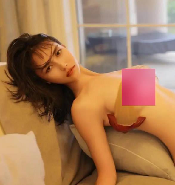 45.3G小玉lingyu69秀人网68V4132P绝美作品