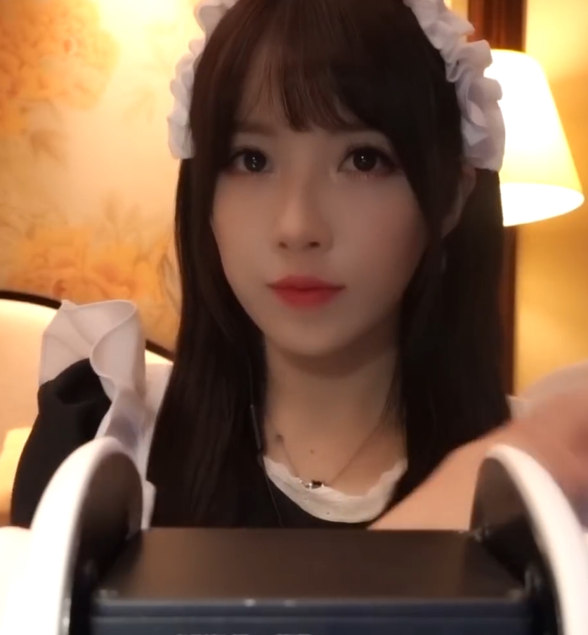 102部小女巫露斗鱼热舞视频合集37.4G甜美到炸